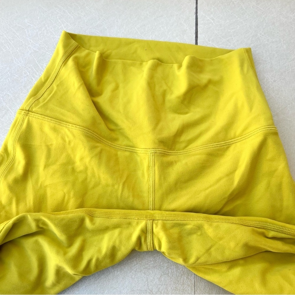 Lululemon Athletica Leggings Women’s Size 4 - Picture 5 of 6